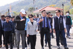盧秀燕今日前往石岡壩視察了解大台中供水情形