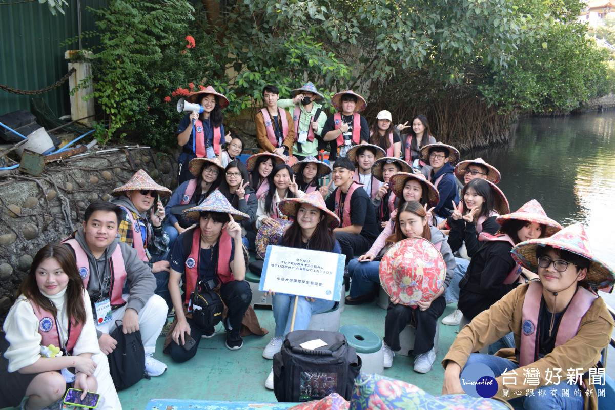 中原大學國際學生聯誼會定期舉辦文化參訪活動，認識台灣各地風俗民情。