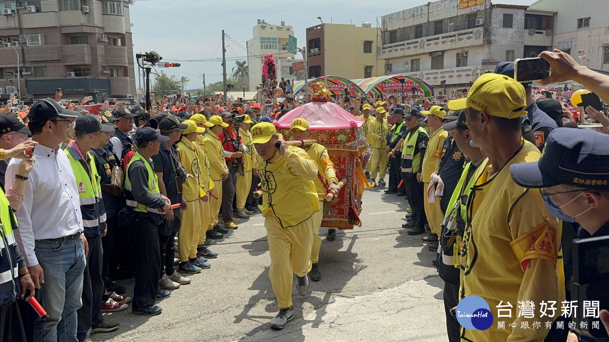 白沙屯媽祖鑾轎今（23）日抵達北港鎮朝天宮／林詩涵翻攝