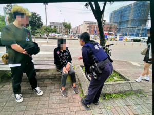 楊梅警協助八旬婦人平安返家