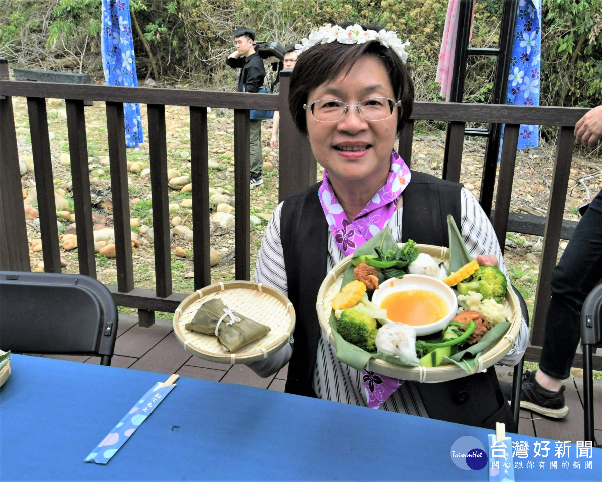 2024美好彰化桐花祭系列活動，縣長王惠美推薦聚花道美食。圖／記者鄧富珍攝