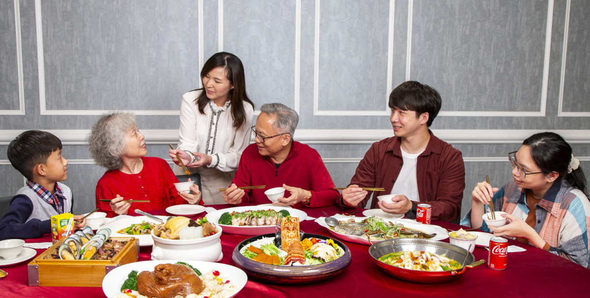 「顏喜攻略」御膳盛宴很適合喜歡團員氛圍的家庭享用。圖片提供／新天地