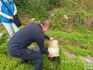 住家內外環境周遭積水處，應立即清除