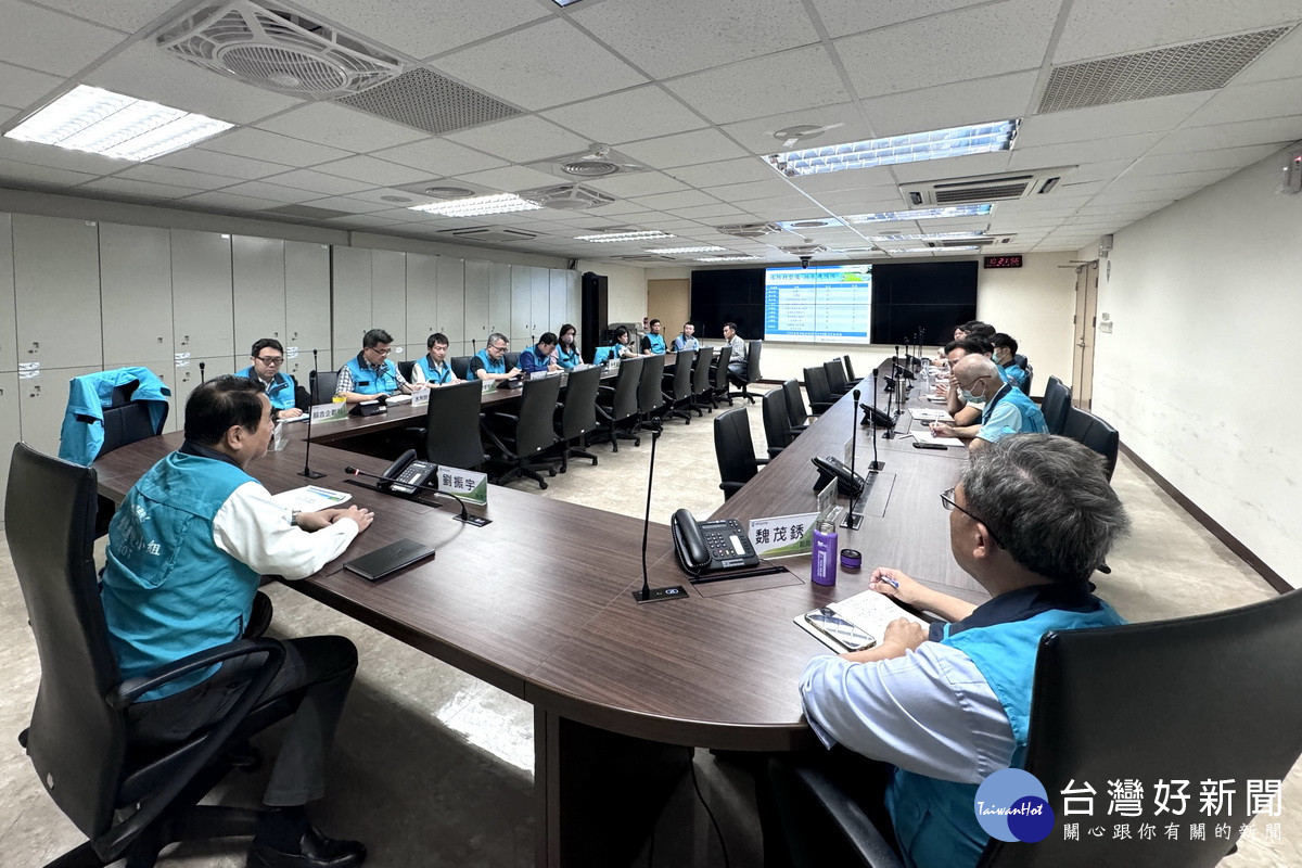 因應0423鋒面逼近台灣，桃園市政府水務局召開防汛整備會議。