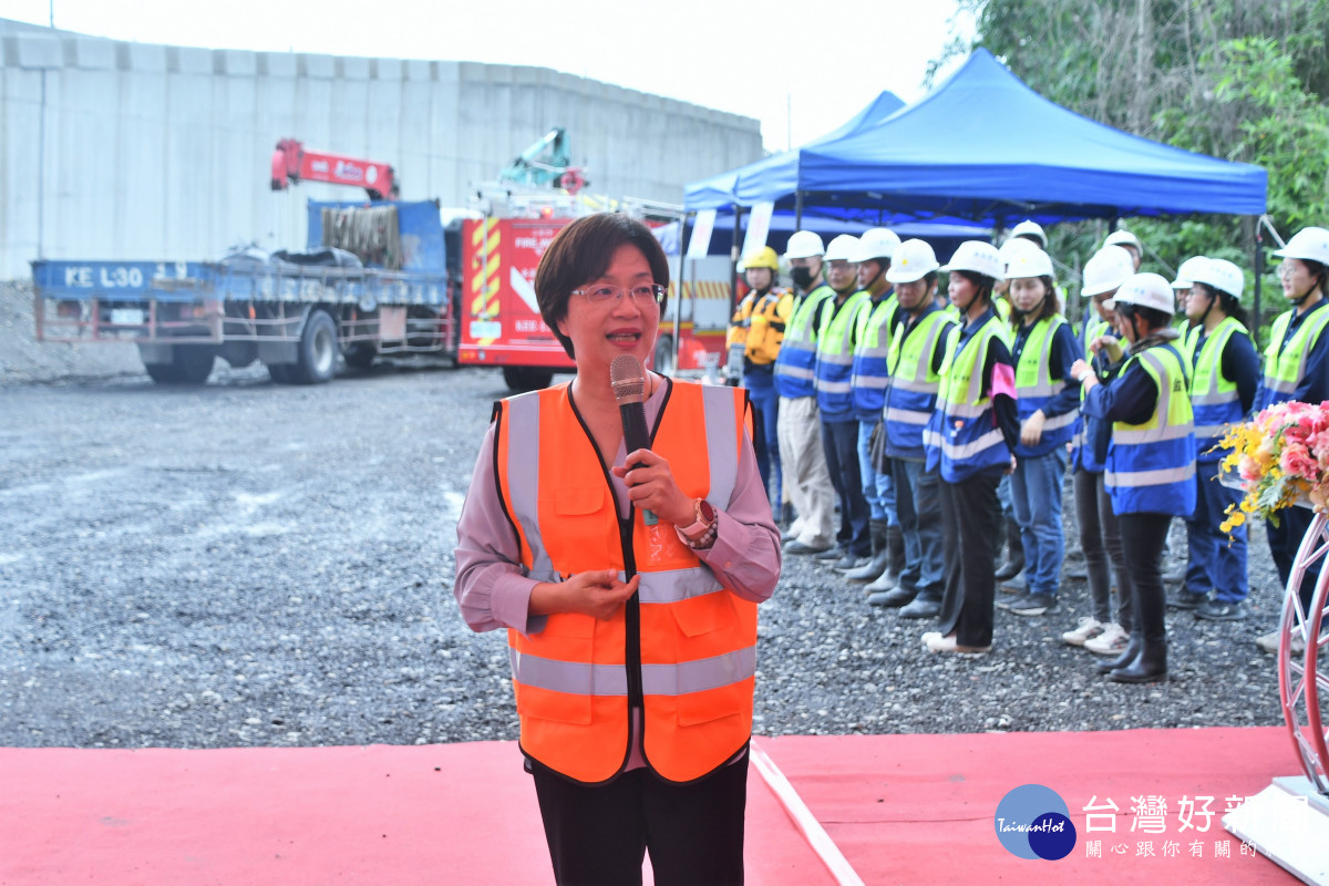 東彰道路南延段防汛演練現場，縣長王惠美講評。圖／記者鄧富珍翻攝