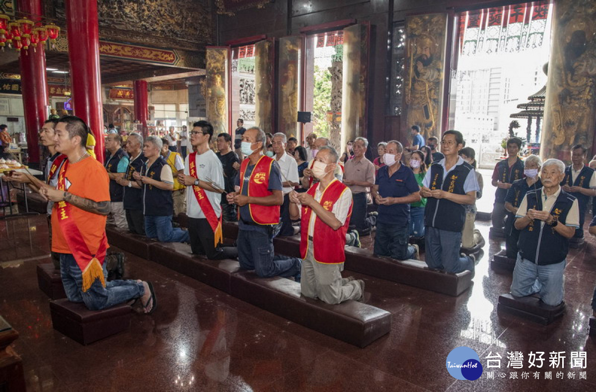 ▲保安宮擴大舉辦媽祖盛典法會來為民祈福，同時讓全台廣大信徒一同前來向鼎金聖母媽祖祝壽。<br /><br />
