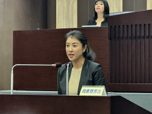 許縣長說焚化爐建置會非常審慎處理。（記者扶小萍攝）