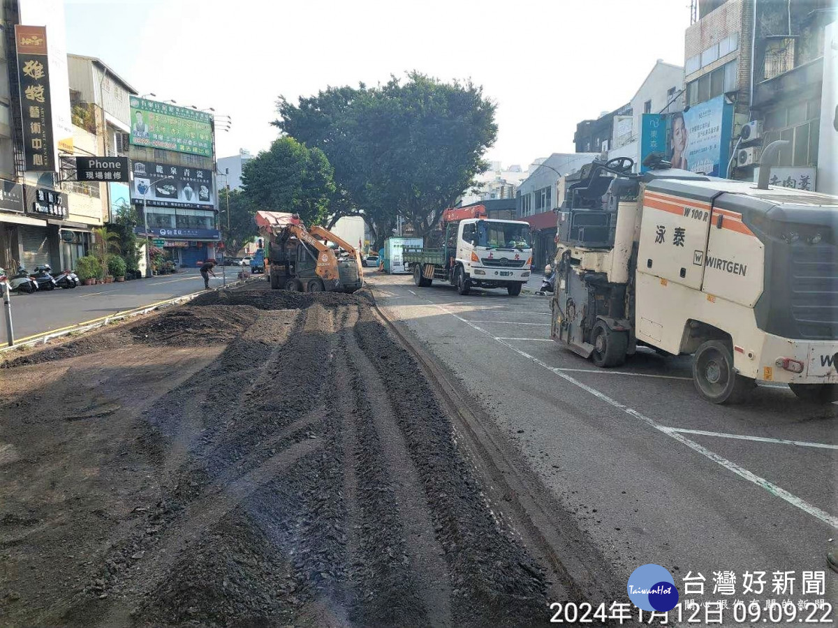 葫蘆墩圳停車場翻新工程施工狀況