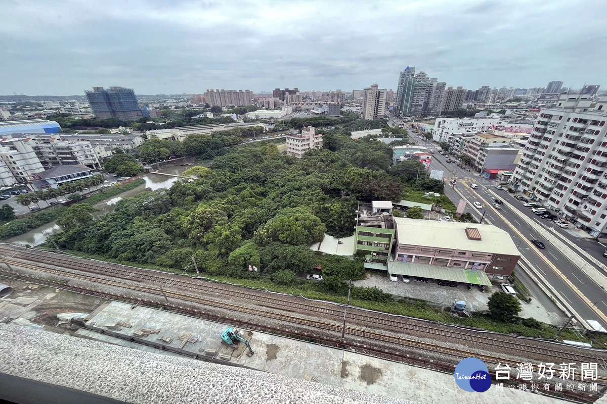 平鎮環南路地下道旁心路基金會南側住宅區空地。