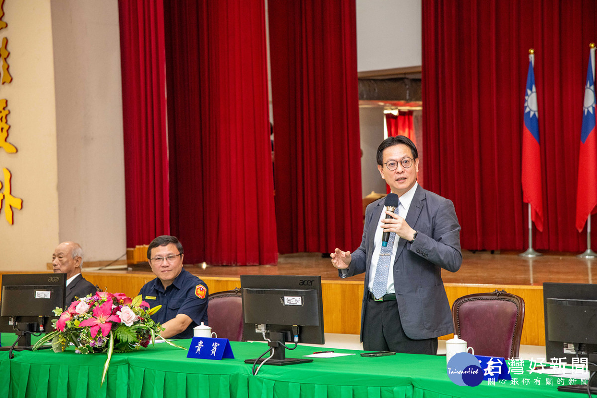 陳穆寬總院長表示，戰術止血帶的使用課程，讓員警面對未知的危險，可以救人自救。圖／彰基醫院提供