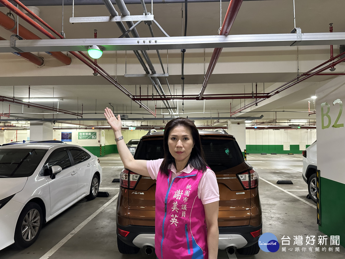 謝美英指出，燈號錯亂，原本便民的設計，卻造成大家更不方便。