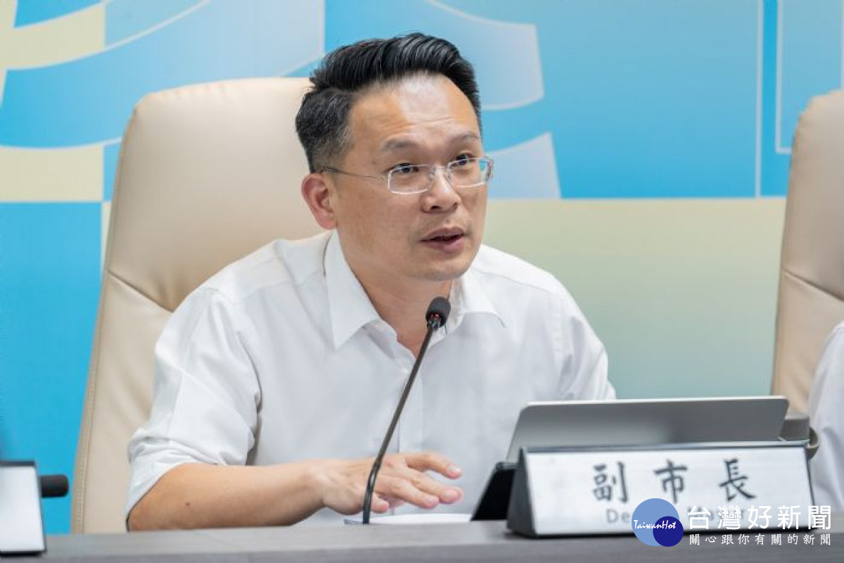 蘇副市長鼓勵各局處與區公所合作整合資源。<br />
<br />
