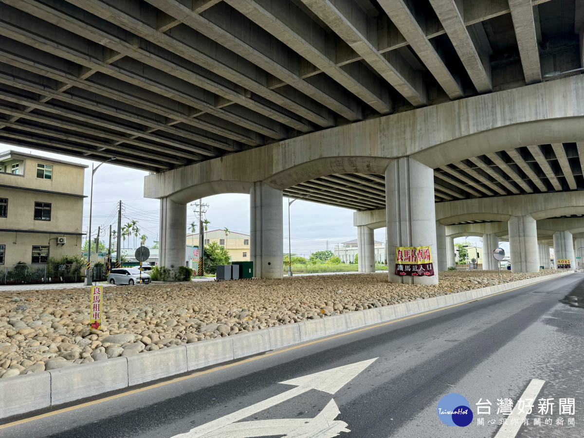立法院副院長江啟臣爭取交通部補助東后豐自行車道起點停車空間營造工程。