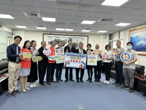 南投縣府與暨大及龍江飯店簽署合作。（記者扶小萍攝）