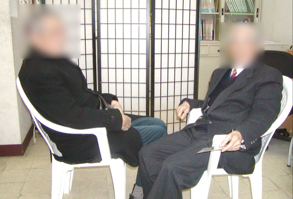長者找嫩妻，考驗真不少。