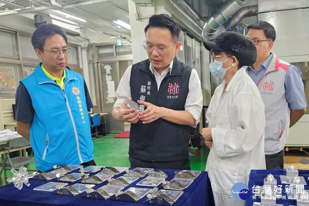 桃園市副市長蘇俊賓出席「美好職涯 一鹿精彩」徵才活動。