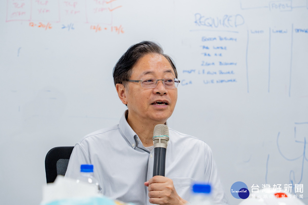 桃園市長張善政於視察微軟（Microsoft）資料中心工程建置進度時致詞。
