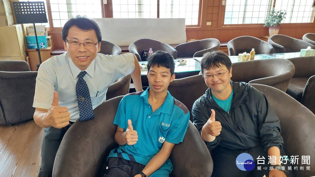 選擇員高＝追求進步　員林高中113年優免新生報到