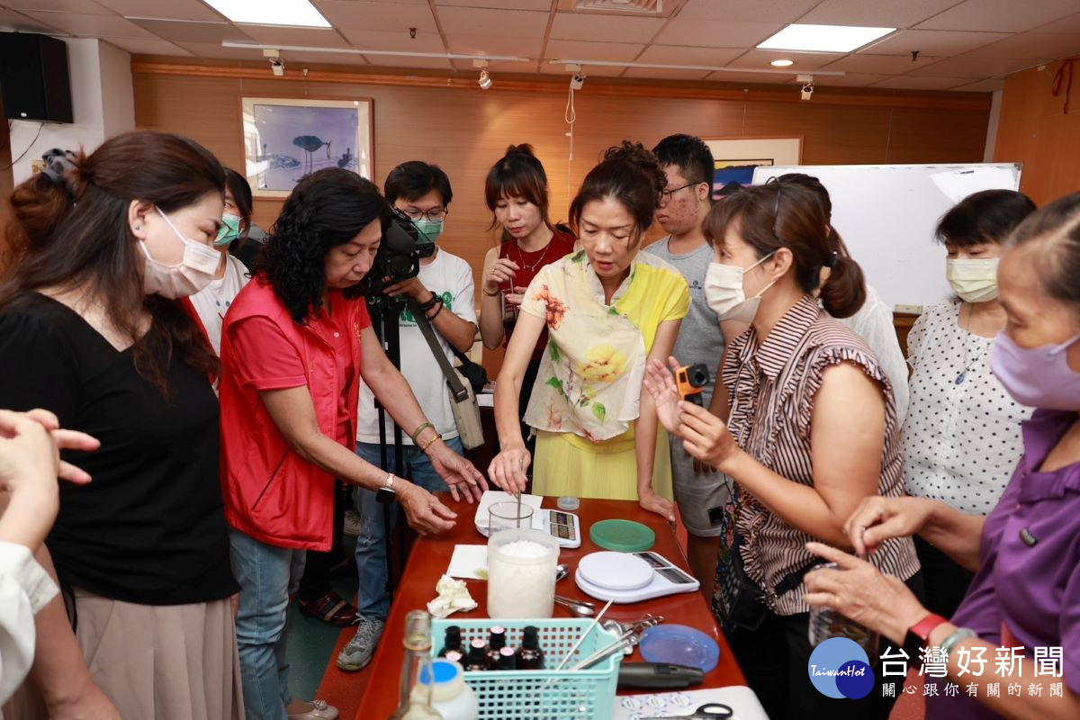 新住民生活適應輔導班上課情形。（圖/記者吳素珍翻攝）