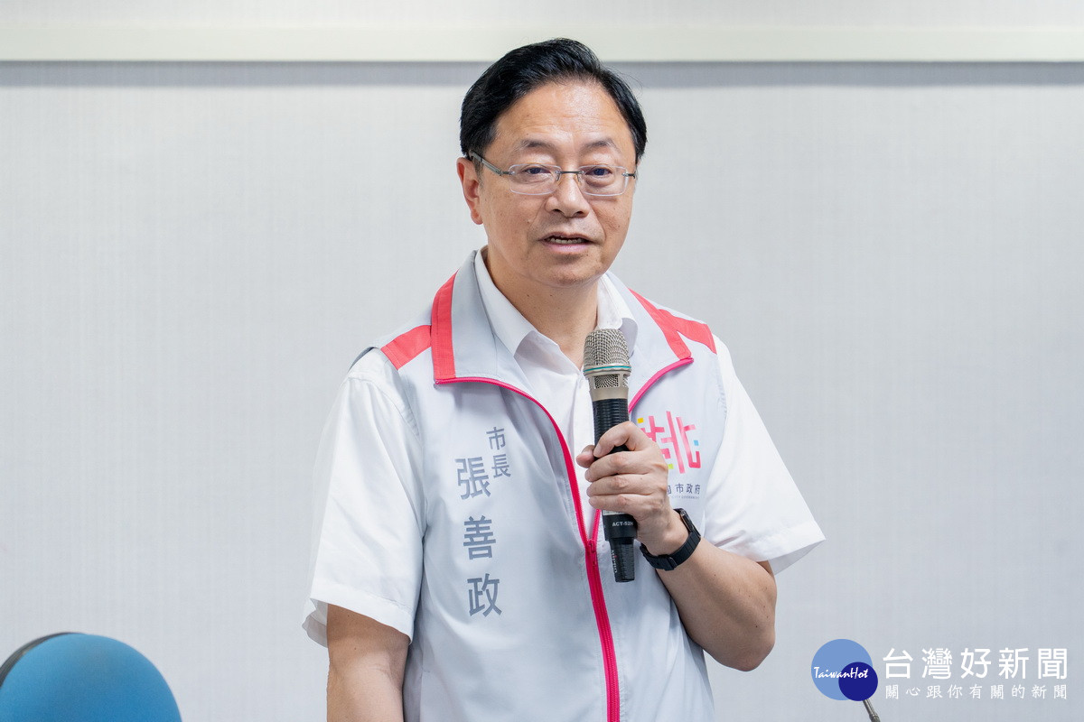 桃園市長張善政於「德修宮113年上半年度清寒獎助學金頒獎典禮」中致詞