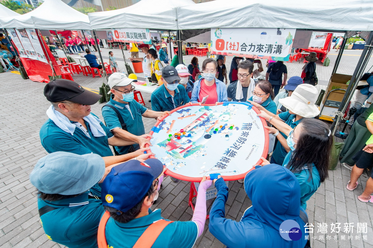 「龍來防汛樂桃桃」闖關園遊會。