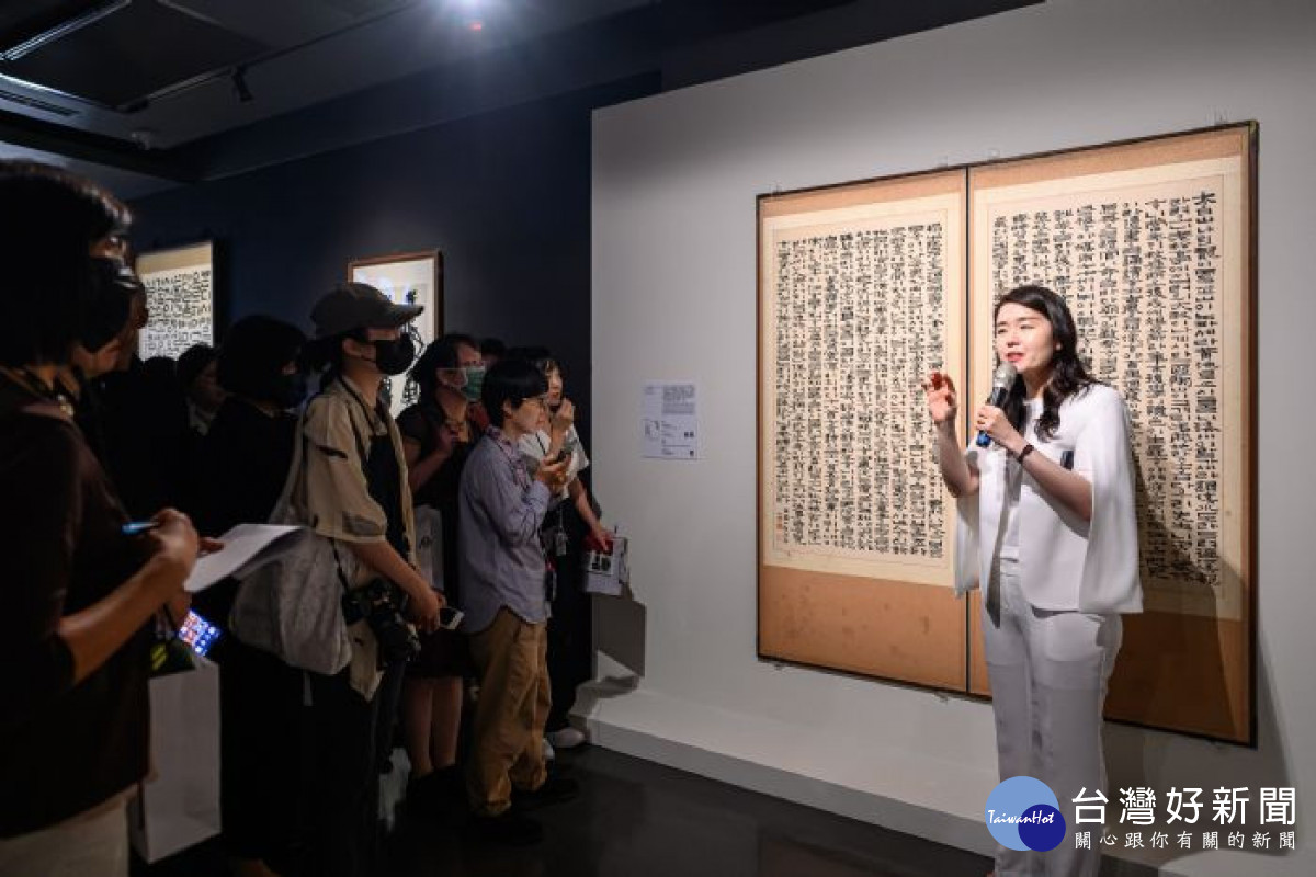 桃市立美術館與韓國國立現代美術館跨國合作，盛大展出「美術館裡的『書』：韓國現當代書藝展」。