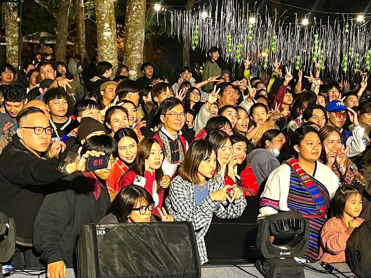 來自世界各地的國際生與原民生一起學習不同文化的激盪。（圖/暨大提供）