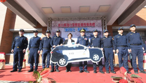 彰化編列3,340萬汰換24輛警用汽車以及121輛警用機車警車，提升維護治安效能。圖／彰化縣政府提供