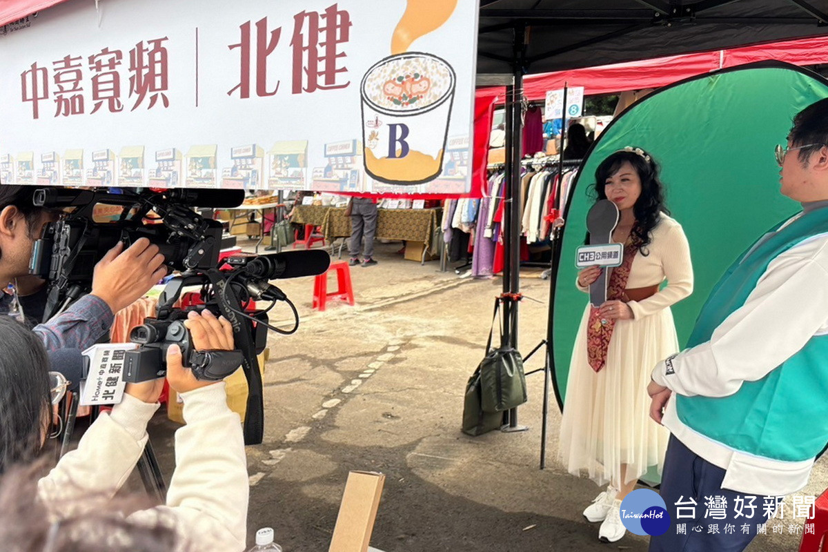 桃園市長張善政夫人張琦雅錄製個人拜年影片向市民問好。<br />

