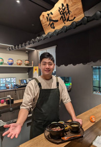 主廚「陳威呈」餐飲經驗十分豐富。