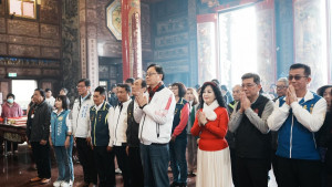 張市長參香祈福。