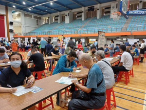 ▲開發勞動力新藍海，高市府13日在勞工局簡報室舉辦說明會。