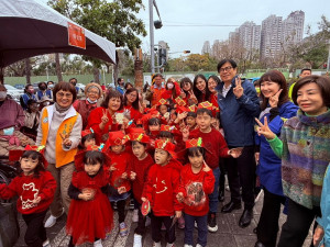 ▲高市府客家事務委員會在新客家文化園區文物館舉行客家傳統祭儀「新春祈福」。