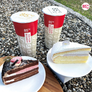 85℃推出「寵愛久久套餐」，還有機會抽福泰飯店集團福泰翡翠灣渡假飯店和桔子商旅三間分館平日含早餐雙人住宿券喔。圖片提供／業者