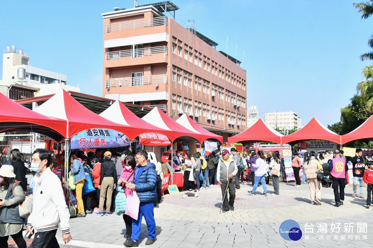 齊聚16族原住民朋友在彰化新春團拜喜迎春。圖／記者鄧富珍攝