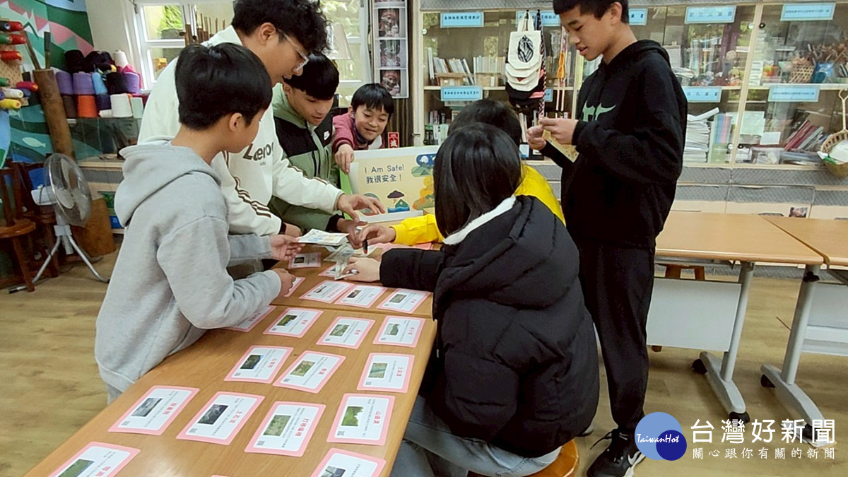 霞雲國小舉辦慶祝兒童節活動       以泰雅山林智慧傳承歡樂兒童節（防災教育)