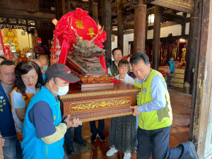 2025鹿港慶端陽系列活動「龍王祭」將於5/3登場，今日舉行請龍王出殿儀式。圖／記者鄧富珍翻攝