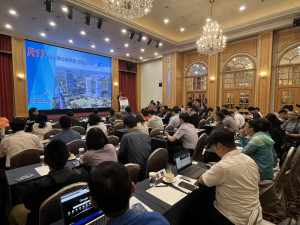 ▲高市R17世運站東側A5街廓辦理都市更新招商說明會。