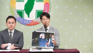 民主進步黨發言人吳崢（右）與台北市議員趙怡翔（左）。（圖／翻攝自翻攝自民主進步黨YouTube直播）