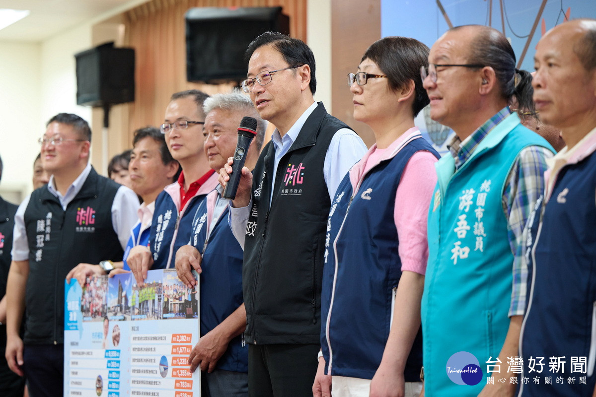 桃園市長張善政於「桃園區漁會漁業政策宣導座談會」中致詞。<br />

