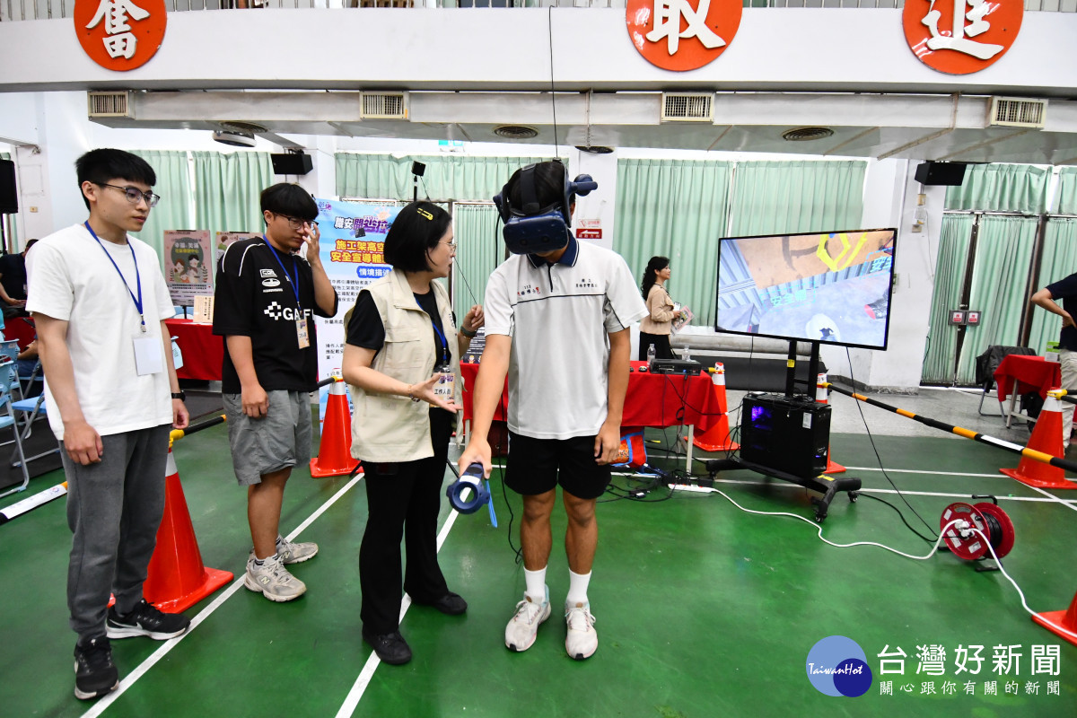 彰化職安開麥拉，推動職業安全文化向下扎根校園。圖／記者鄧富珍翻攝