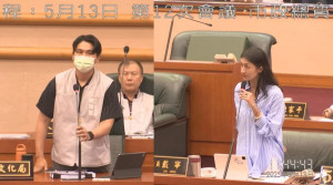 嘉義市議員戴寧憂心距「建城320+1城市博覽會」時間緊湊，要求應以公開透明與務實效益原則執行，並鼓勵文化局「加把勁」／陳致愷翻攝