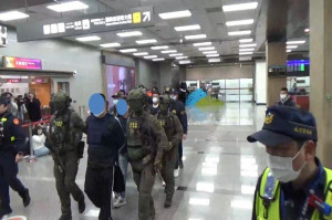 竹東殺人案，全案偵查終結，依殺人、槍砲彈藥刀械管制條例等罪嫌提起公訴。