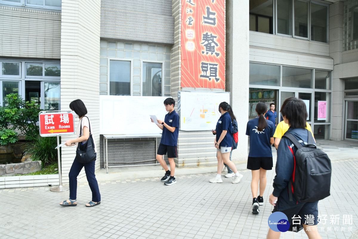 王惠美縣長指出，有幾個考場剛好在大廟旁邊，六、日可能會有進香活動，希望相關的進香團能夠稍微克制一點，聲音音量稍微小聲一點，不要影響到考生。圖／記者鄧富珍翻攝