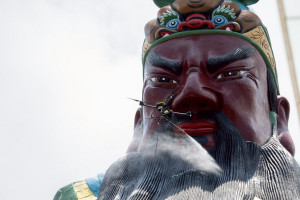 普天宮無人機聖像清洗儀式。