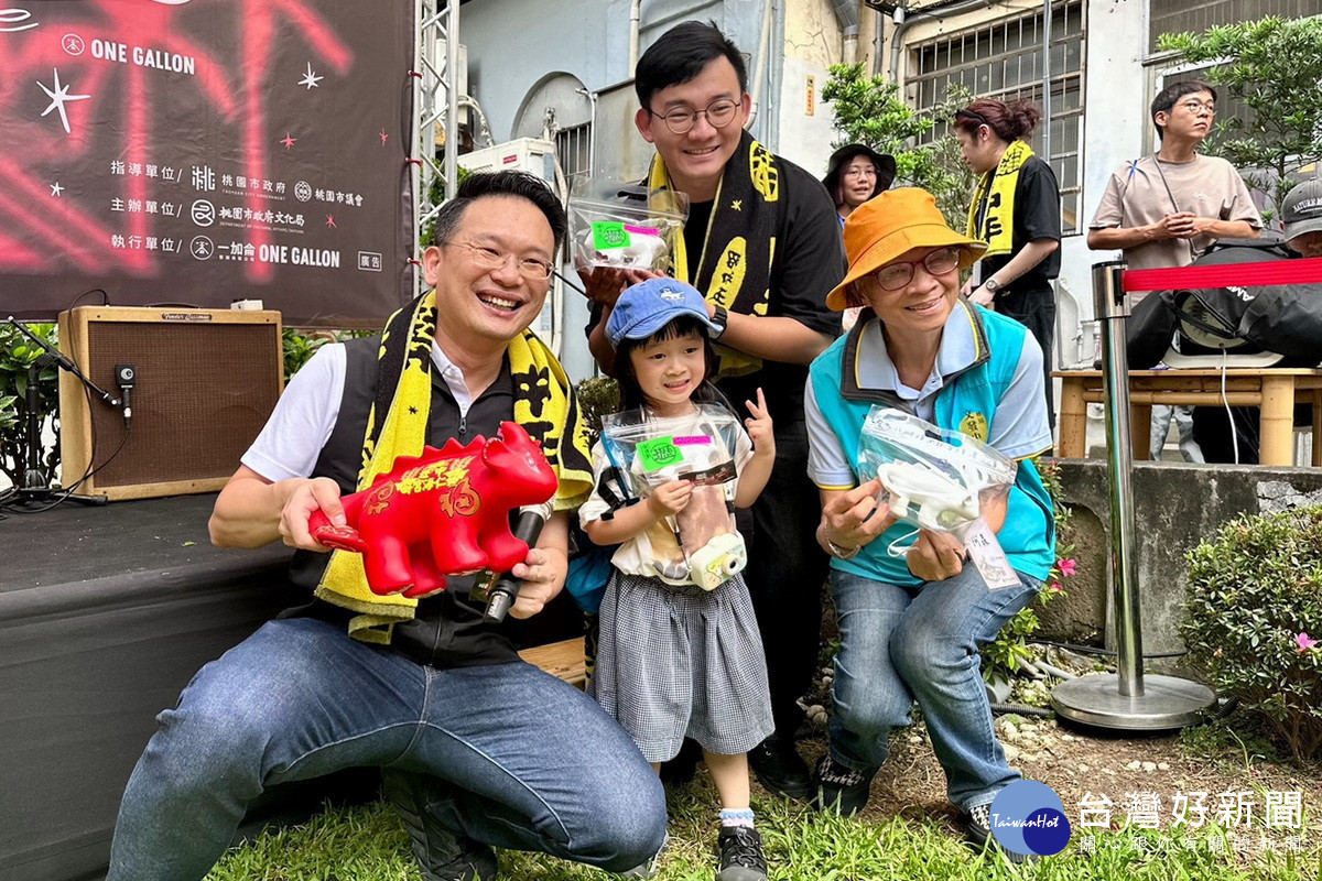 桃園市副市長蘇俊賓出席「中平路故事館館慶-壢嗨季」活動。<br />
