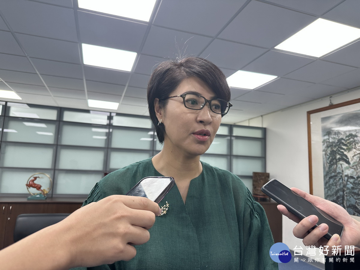 許淑華盼中央提具體振興計畫挽救觀光業。（記者扶小萍攝）