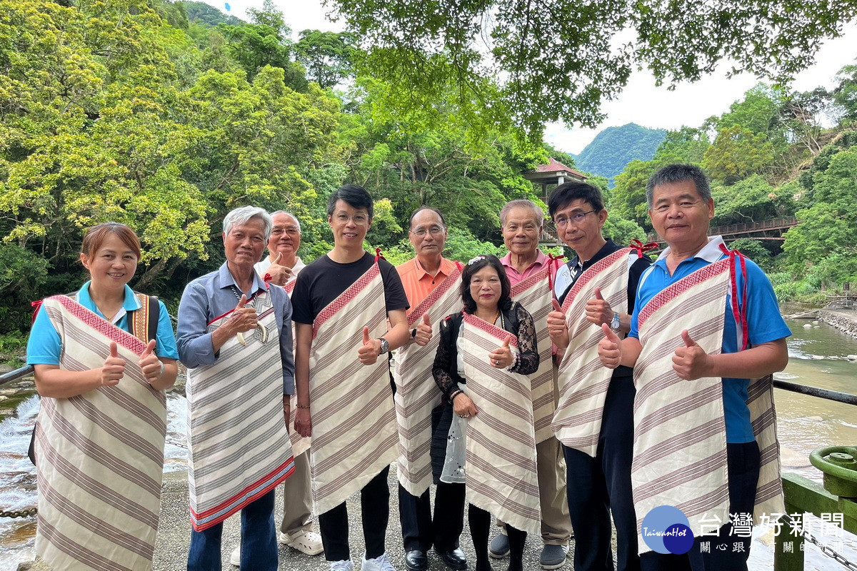 宇內溪戲水區將開放，桃園市觀光發展基金會於宇內溪戲水區舉行原住民族泰雅族傳統祈福整治儀式。