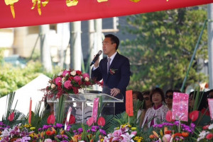 明台林董事長致詞。林重鎣