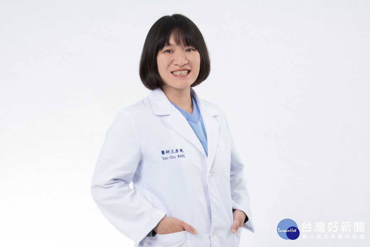 彰基婦產部高危險妊娠專責主治醫師王彥筑秉持「只要有希望，就不輕言放棄」的精神，讓早產兒得到很好的照顧。圖／彰基醫院提供